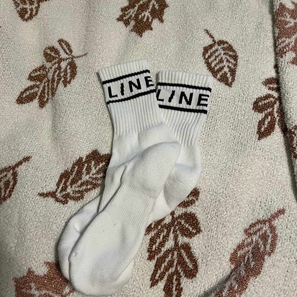 Aerie offline socks